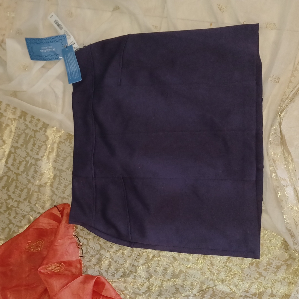 Simply Vera Wang skirt‎ new w tags L petite
